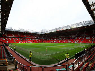 BREAKING: Fans evacuate Old Tr...